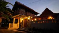 Umah Nayoye Amed - B&B Ambat