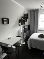 Waxwing Chamber - B&B Tallinn