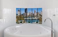 Sub penthouse with Amazing Views - Ferienwohnung Gold Coast