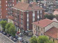 Da Silvia ampio appartamento metro Paradiso - Chambres d'hôtes Collegno