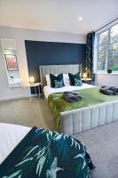 Spacious Modern 3-Bed Flat in Westbourne near Beach - Bed and Breakfast Bournemouth