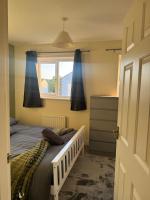 Homely Stay With Free parking! Comfortable Feel! - B&B Carlisle