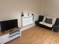 Homely Stay With Free parking! Comfortable Feel! - B&B Carlisle