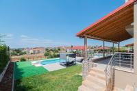 Villa Oasis by Rentals Pro - Nea Flogita Halkidiki - Chambres d'hôtes Néa Flogitá