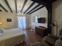 Double Room with Balcony and Sea View