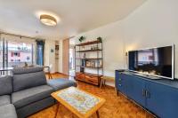 Large Terrace, 2-Bedroom Apartment in Geneva - Chambres d'hôtes Genève