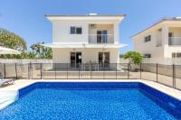 Villa Chrystalla - Chambres d'hôtes Paralímni