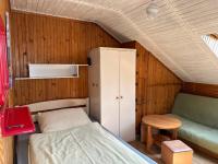 Chambre Triple avec Salle de Bains Privative Séparée