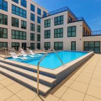 OTR King Bed Free On Site Parking Gym Pool Club Room - B&B Cincinnati