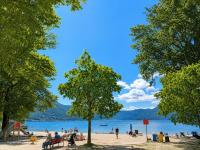 Apartment Stellina Ascona - Steps from Lido & Promenade - Balcony & Free Garage - B&B Ascona