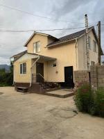 Ademi Guest House - Chambres d'hôtes Kochkor