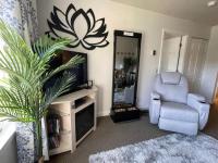 Gorgeous New Zen Suite Sleeps 4-Ski On Off Jiminy - B&B Hancock