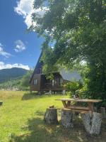 Hill Villy Chalet Mestia - Bed and Breakfast Mestia