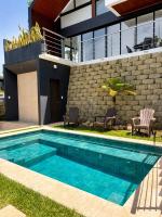 Casa Nara, cabaña lujosa con piscina - B&B Mal País