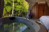 Glamping Caparaó |Hidro e Rio Privativo -Terracota - Chambres d'hôtes Pedra Menina