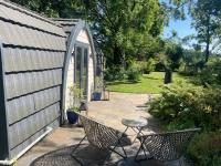 Raiders Rest Cabin - Farm Stay - Dark Skies - Galloway - Near pub and village shop - Bed and Breakfast Palnackie