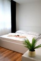 Apartman Deluxe Astrova B - B&B Bratislava
