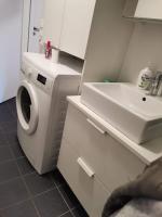 Room with shared kitchen and bathroom nr 1 - B&B Tromsø