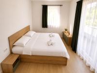 Apartamento de 2 dormitorios con balcón