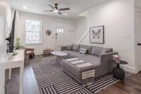 St. Louis Family Retreat w/ Crib, Pets & Parking - B&B Saint Louis