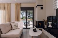 Eveline Luxury Villa - B&B Kalpaki