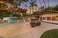 Entire Private Home with 3 Beds, Pool, Sauna, Gym, Parking Yard, Ranch Style, Available Now - B&B Spring Valley