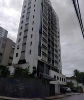Apto. a 150 metros da praia. Piscina na cobertura do Prédio. - Chambres d'hôtes Recife