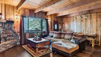 Pinewood Perch by AvantStay - B&B Big Bear Lake