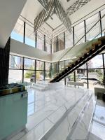 Luxury Apartment Next to Shangri-La with Awesome views - B&B Ulaanbaatar