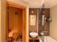 2 Level Home in Tallinn City Center with Sauna and Free Parking - B&B Tallin