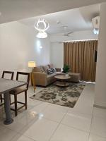 Luxury Suites Pari Chowk Expo Mart Jaypee Greens - B&B Greater Noida