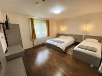 Dreibettzimmer