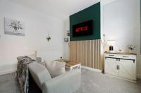 Cosy Blackhall 2BR Sleeps 5 By Stay With Us - Bed and Breakfast Horden