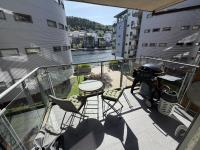 Modern apartment Møhlenpris with seaview - Bed and Breakfast Bergen