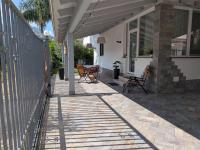 Nature House ND villetta tra mare e aeroporto, con giardino e parcheggio - B&B Carini