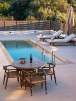 Villa Gaia - Stone Villa with Pool near Matala & Kommos - B&B Sívas