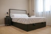 TeneaHome - Escuelas Pías - B&B Yecla