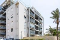 GW002 Seafront Garden 4BR Apartment near Shavei Tzion Beach - B&B Nahariya