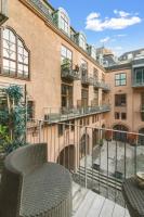 Chic Loft in CityCenter with Style, Comfort & Location - 5 min walk from Central Station - Bed and Breakfast Oslo