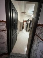 Large apartment 3 minutes from the beach - Ferienwohnung Fnidek