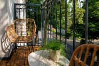 Historic Karaimai Street Balcony Apartment, Trakai, Lithuania - Bed and Breakfast Trakai