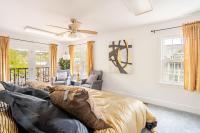 The Hideout in Historic Occoquan, Short Drive To DC - B&B Occoquan