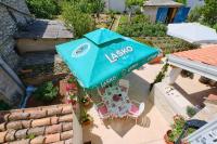 House Anka Peaceful Holiday Home with Private Parking on Losinj Island - B&B Sveti Jakov