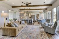 Modern Lake House with Beautiful Shoreline - B&B Frankston