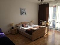 Doppelzimmer mit Balkon