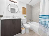 Inviting 2BR Near Beach Airport & Las Olas - B&B Fort Lauderdale