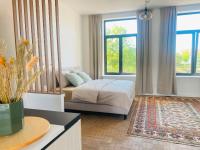 Private Loft with a view of the water - B&B Bruges