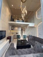 Luxury duplex with pool view in Gurugram stay - B&B Gurgaon