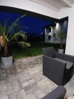 Noclegi Sunny House - B&B Witanowice