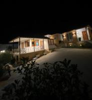Vila Nakaj Guest House - B&B Argirocastro
